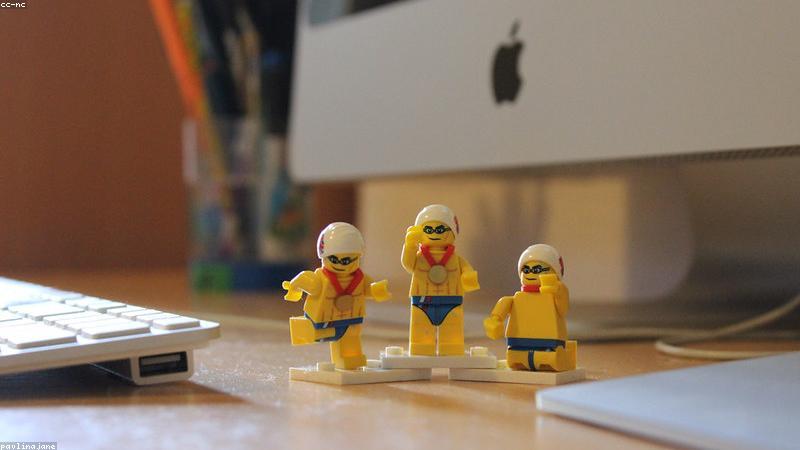 红果短剧app电脑版高清播放与智能推荐功能界面